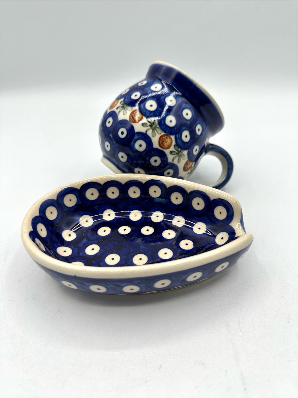 2 Boleslawiec Items; 1 mug & 1 Spoon Rest. Poland